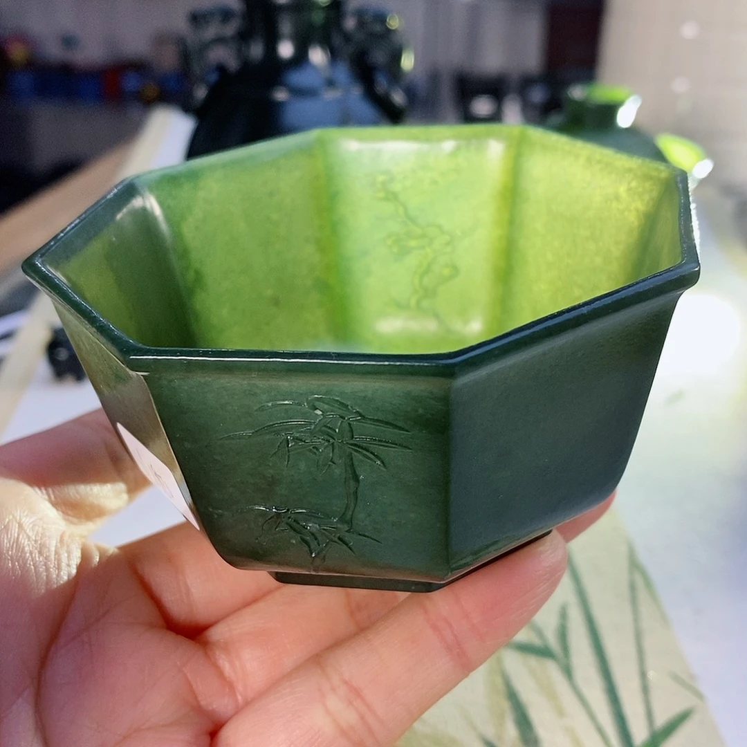 和田玉（青玉）摆件未镶嵌微瑕