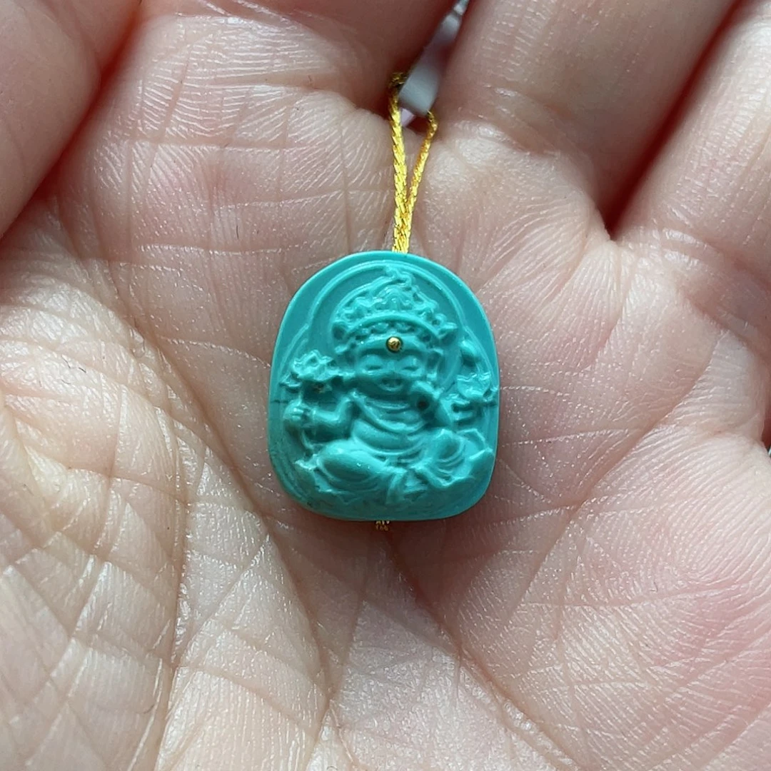 绿松石颈饰未镶嵌