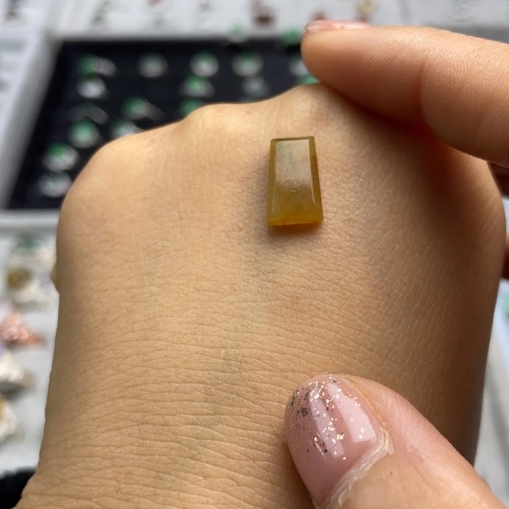 翡翠散珠裸石蛋面