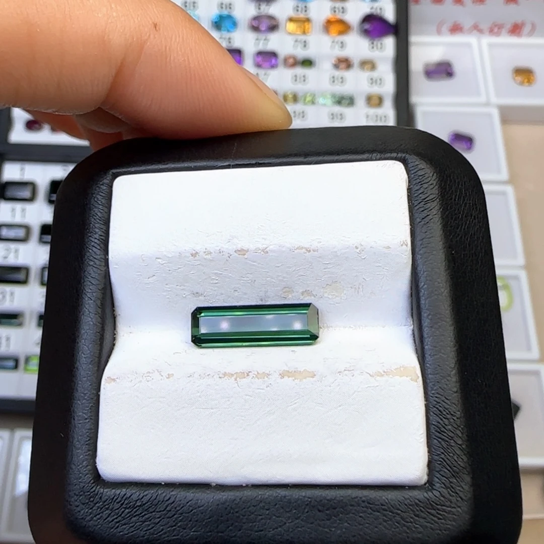 未镶嵌珠宝半成品碧玺1.7克拉 天然
