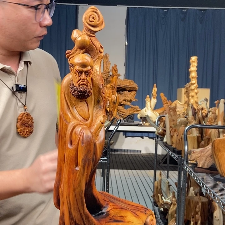 柏木（崖柏）随型摆件