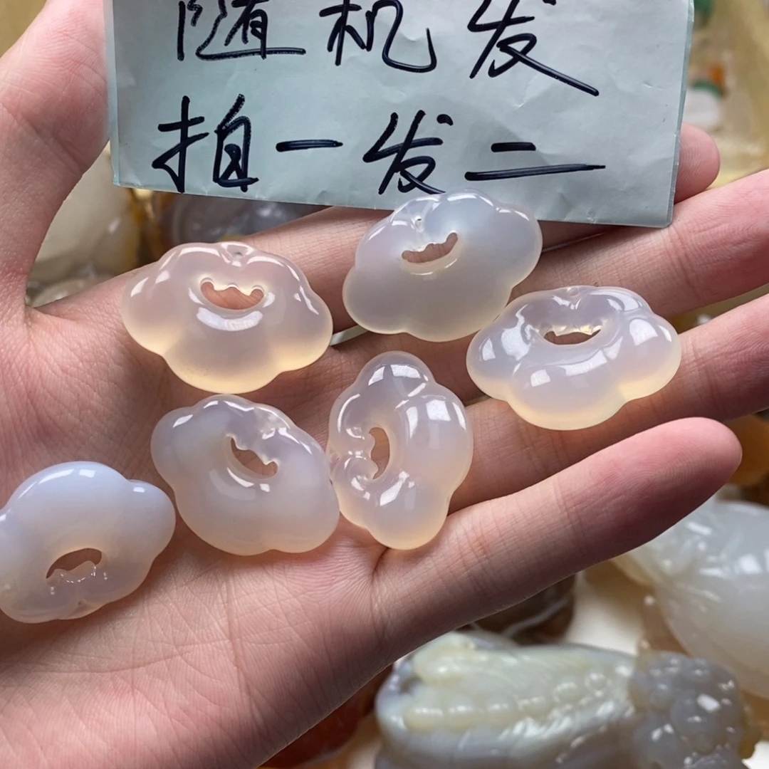 玛瑙/玉髓未镶嵌颈饰