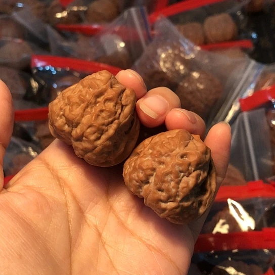 文玩核桃吊坠三角蛙35