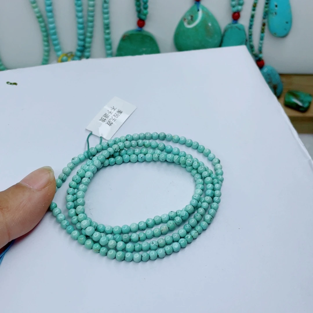 鱼***儿绿松石未镶嵌颈饰