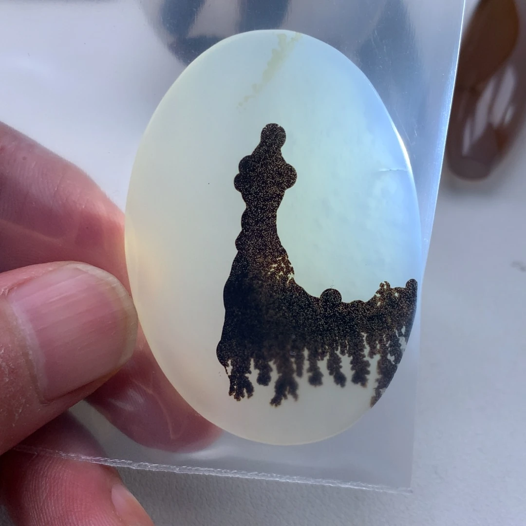 未镶嵌颈饰玛瑙/玉髓老****＞