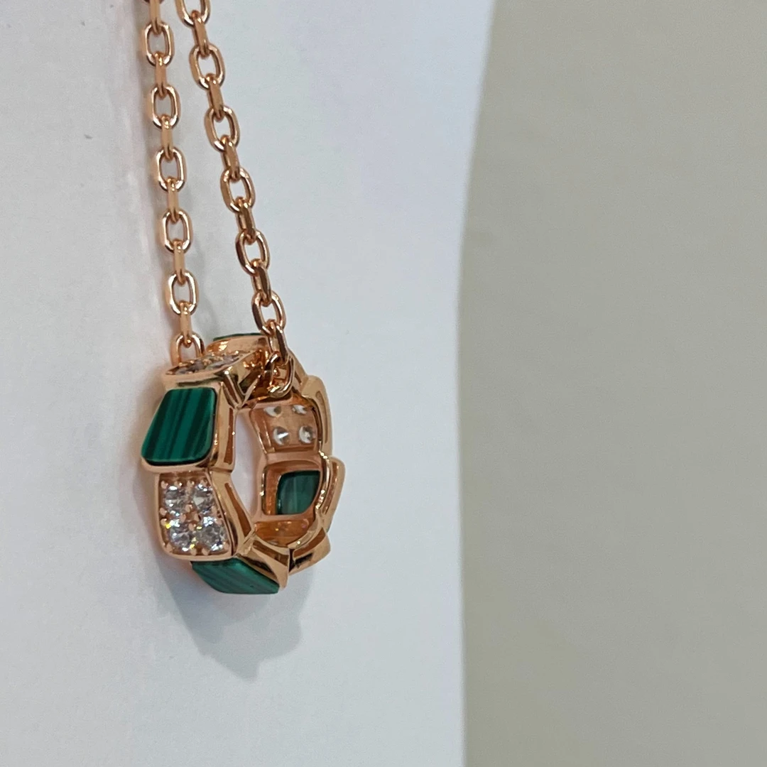 坠链均925银 AJDE｜孔雀绿宝丽项链 01