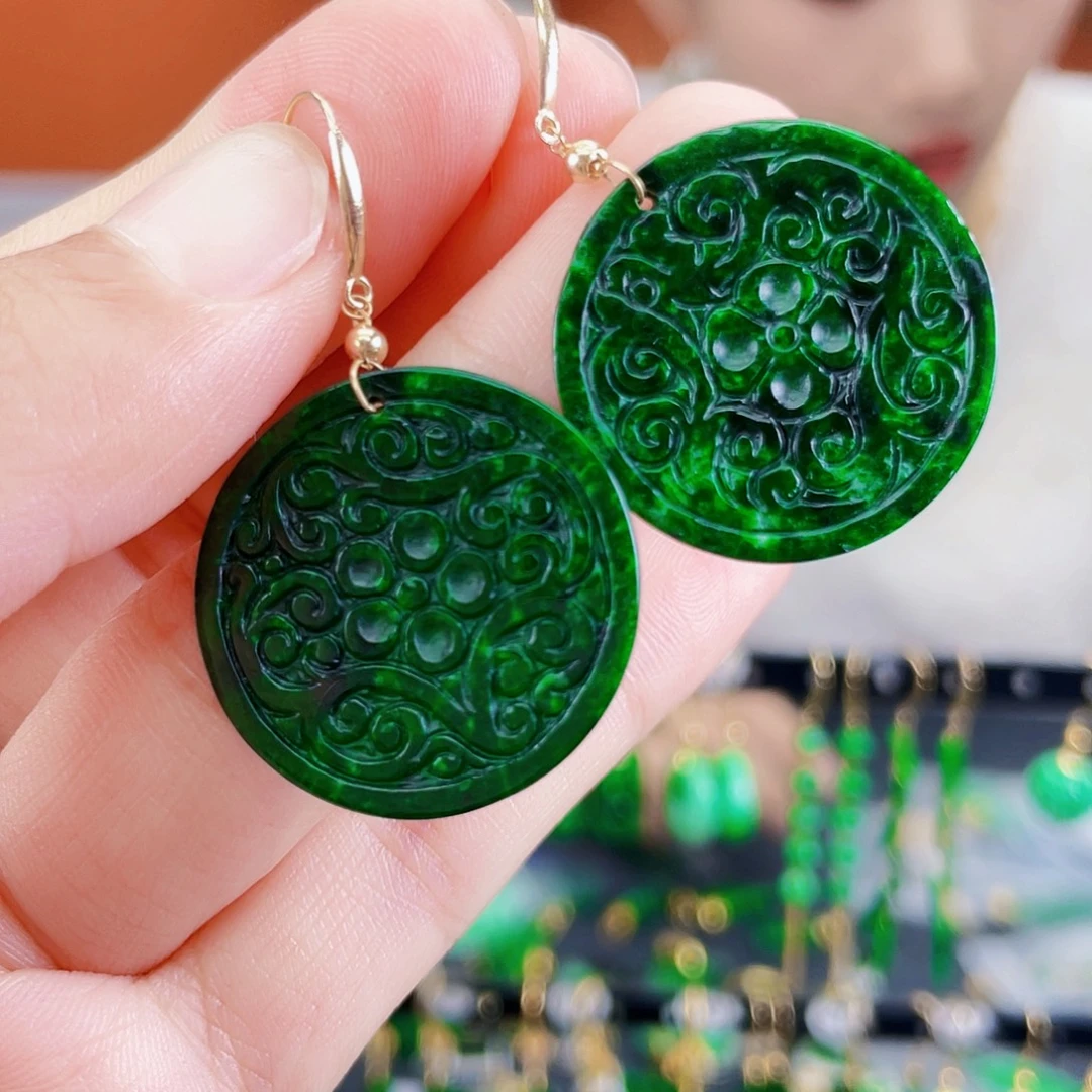 翡翠18K金镶嵌耳饰