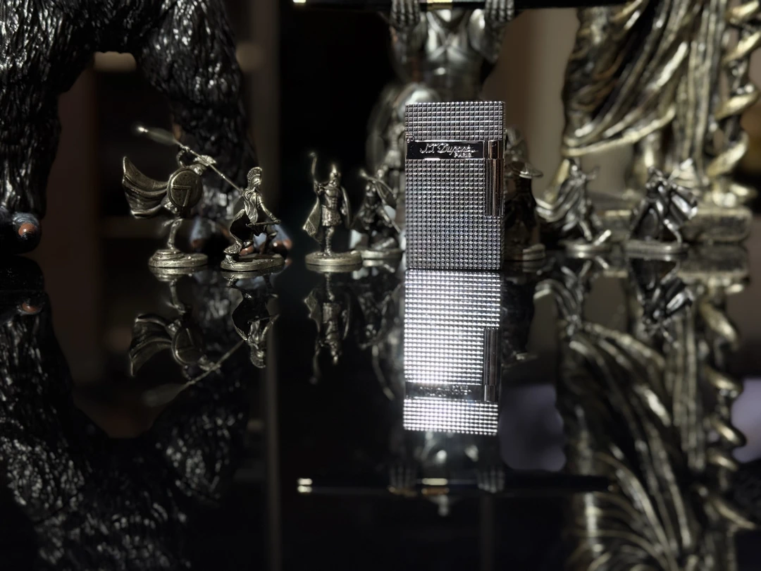 朗声钢音钻石银色麦纹L2（银色）高端  充气打火机 S