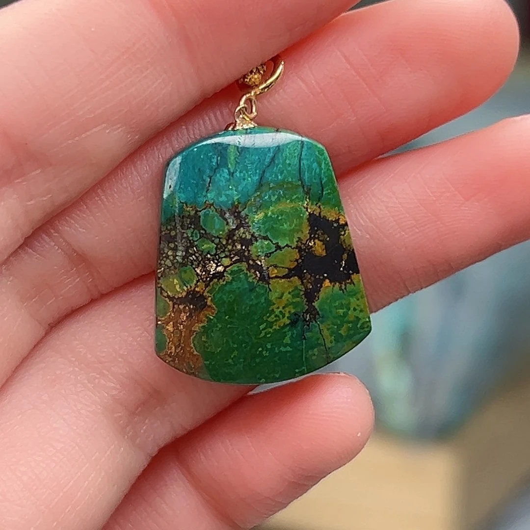 绿松石珠宝奇石18K金镶嵌