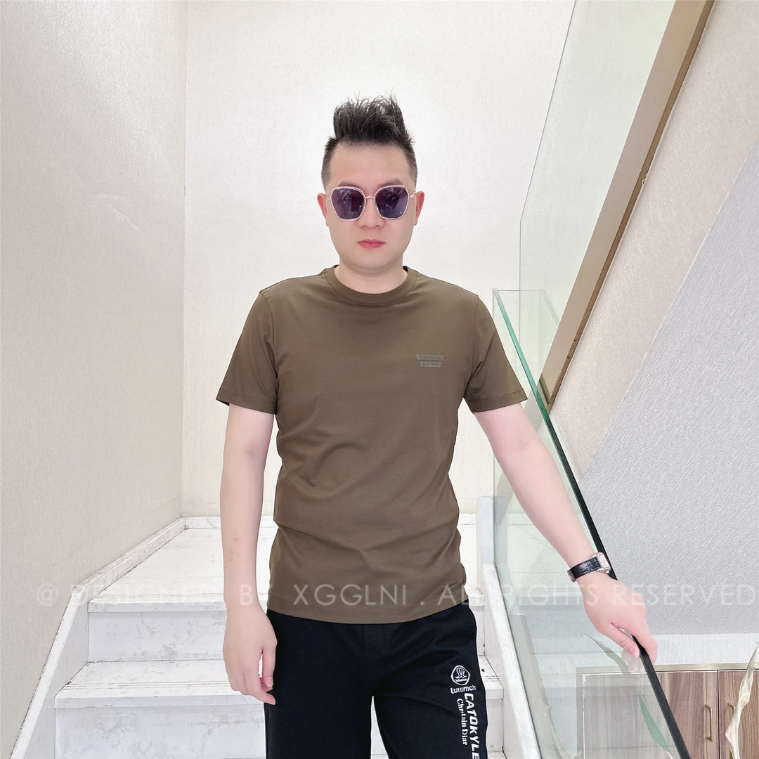 夏季款卡迪利两排刺绣小字净版男士品质高端轻奢洋气潮牌短袖t恤