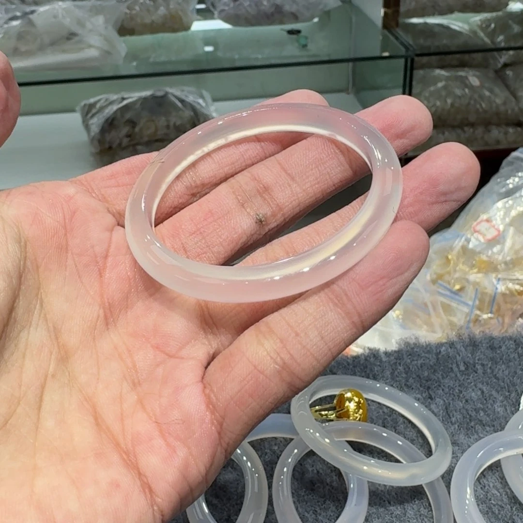 玛瑙/玉髓手镯未镶嵌小**酷37