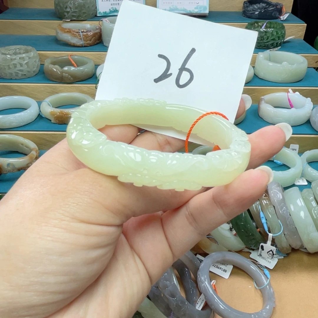 未镶嵌手镯和田玉圈口58