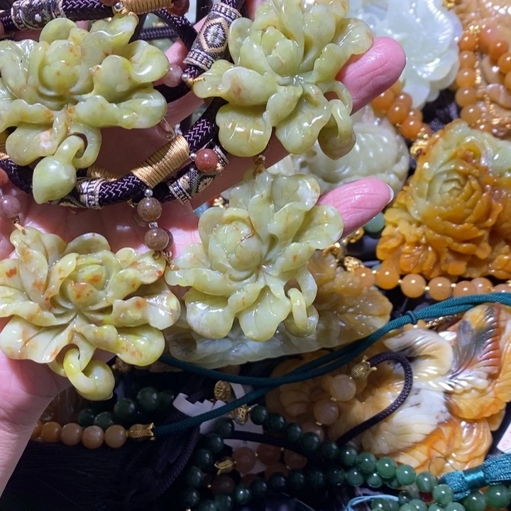 岫玉岫玉吊坠未镶嵌