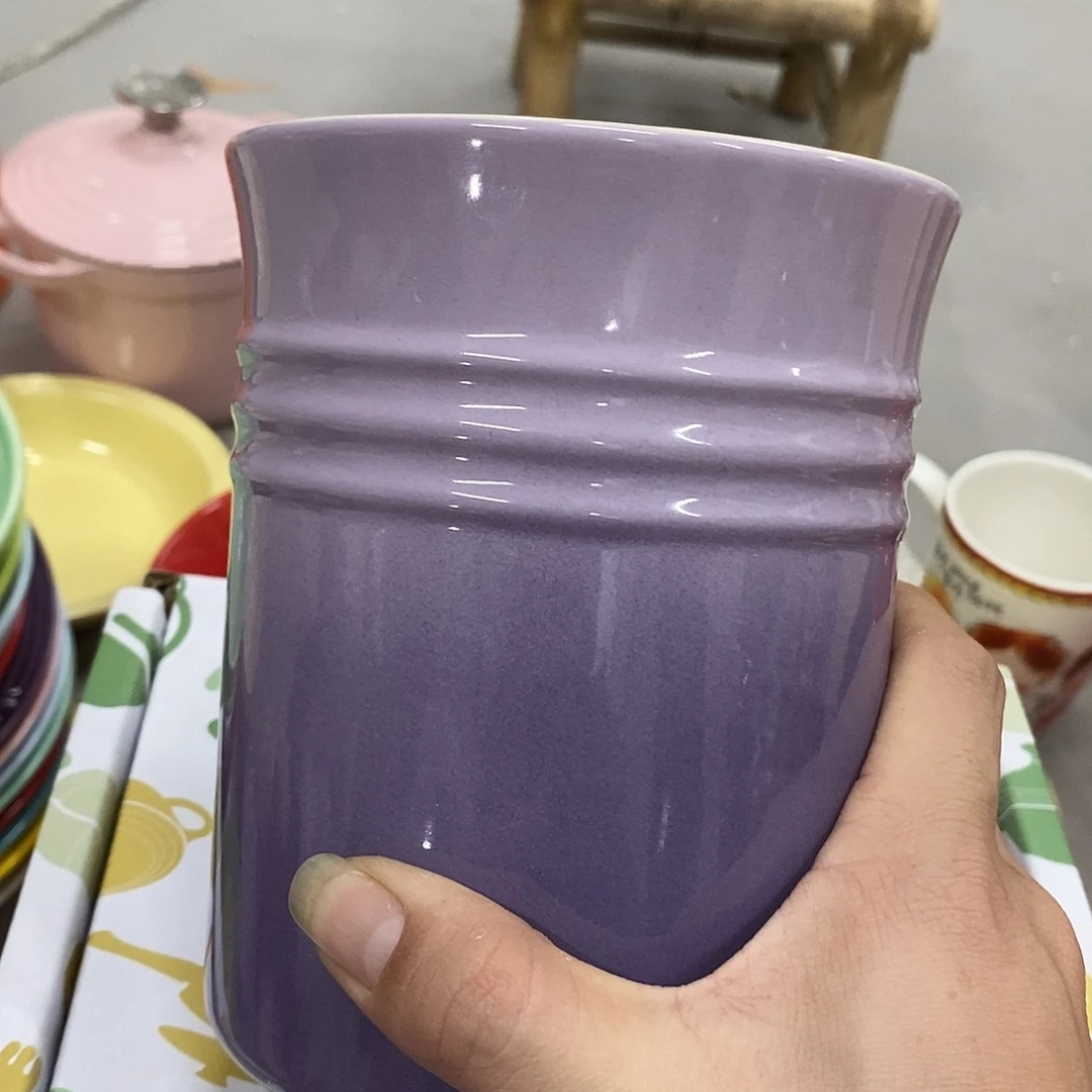 陶瓷燕尾紫工具桶