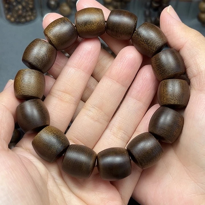 沉香沉香碎屑白棋玉化1.6