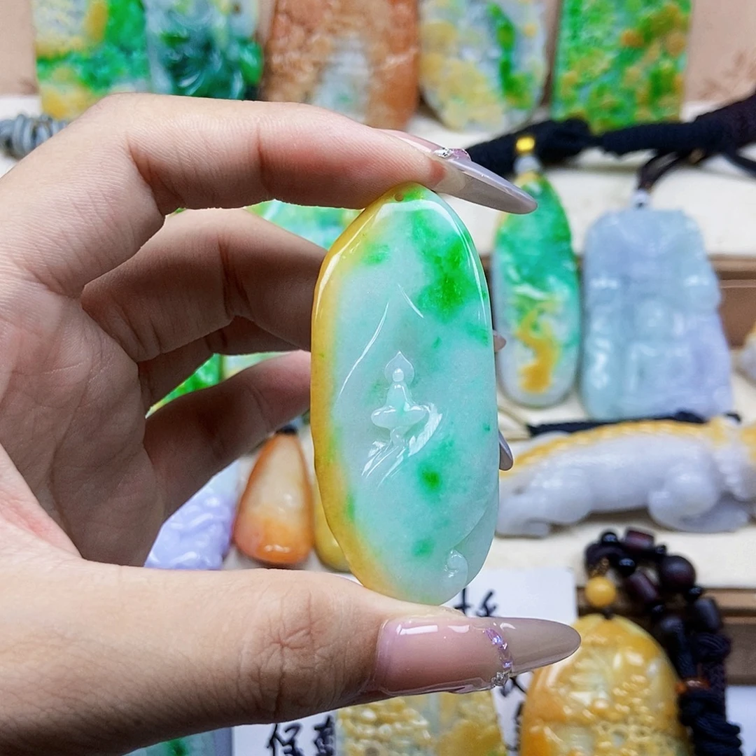 定制翡翠未镶嵌翡翠