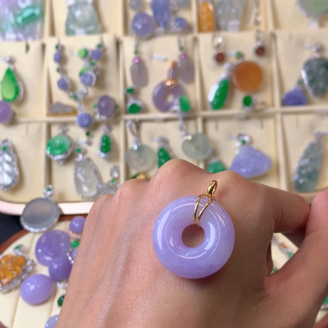 翡翠吊坠(不含链)18K金镶嵌吊坠