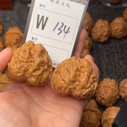 吊坠桃核乐*我是第一百42