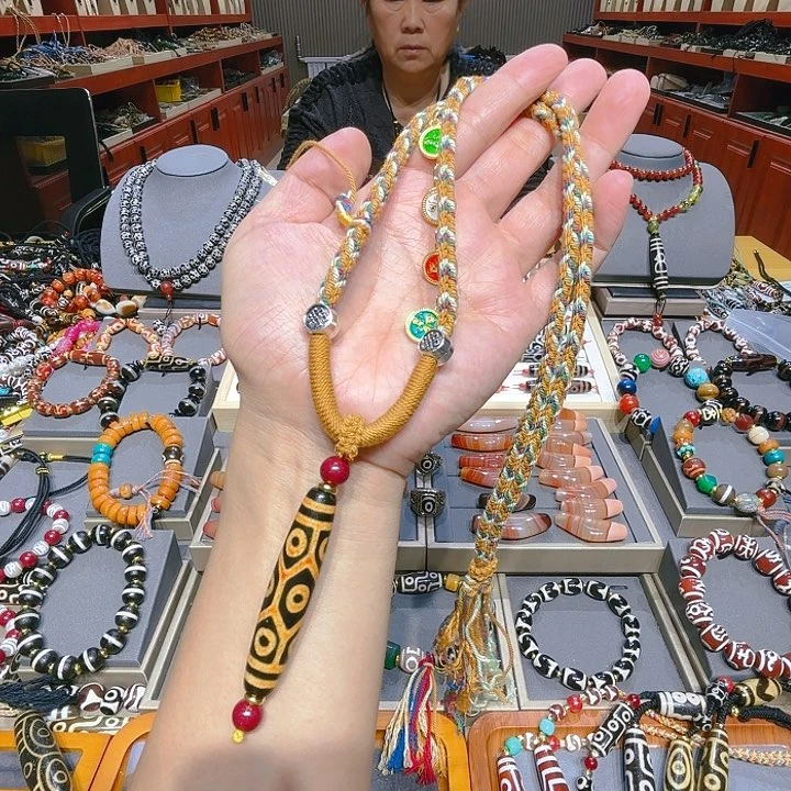 未镶嵌玛瑙/玉髓珠宝奇石