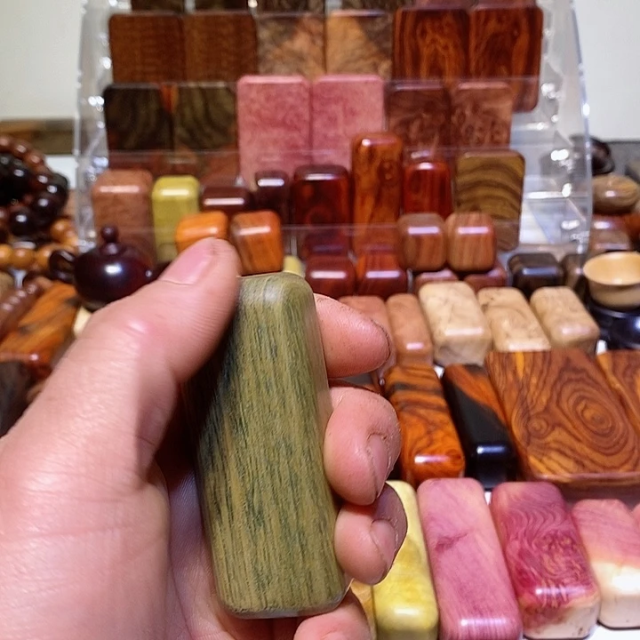 木銍****）木质把玩件58441个