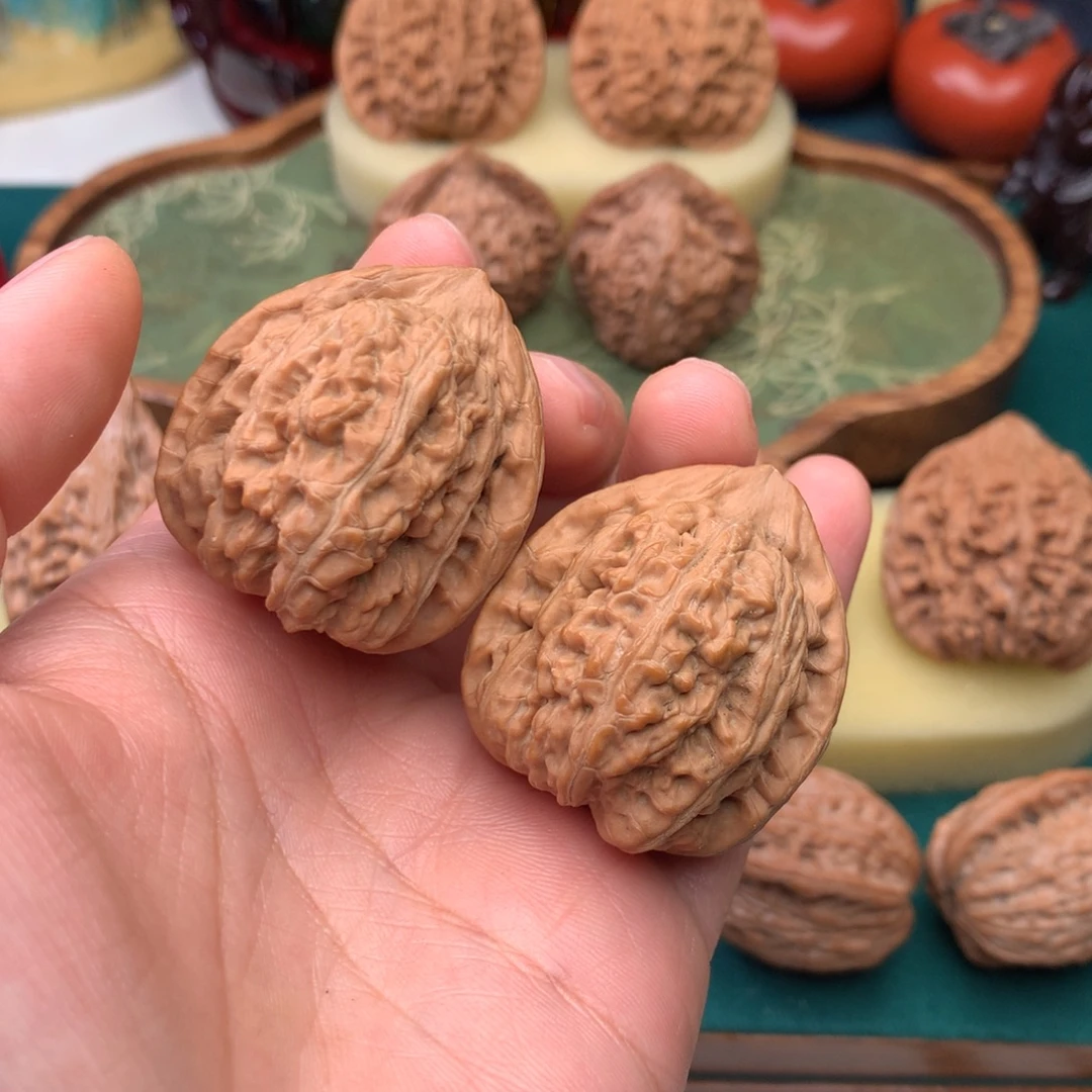 文玩核桃把件赤龙35