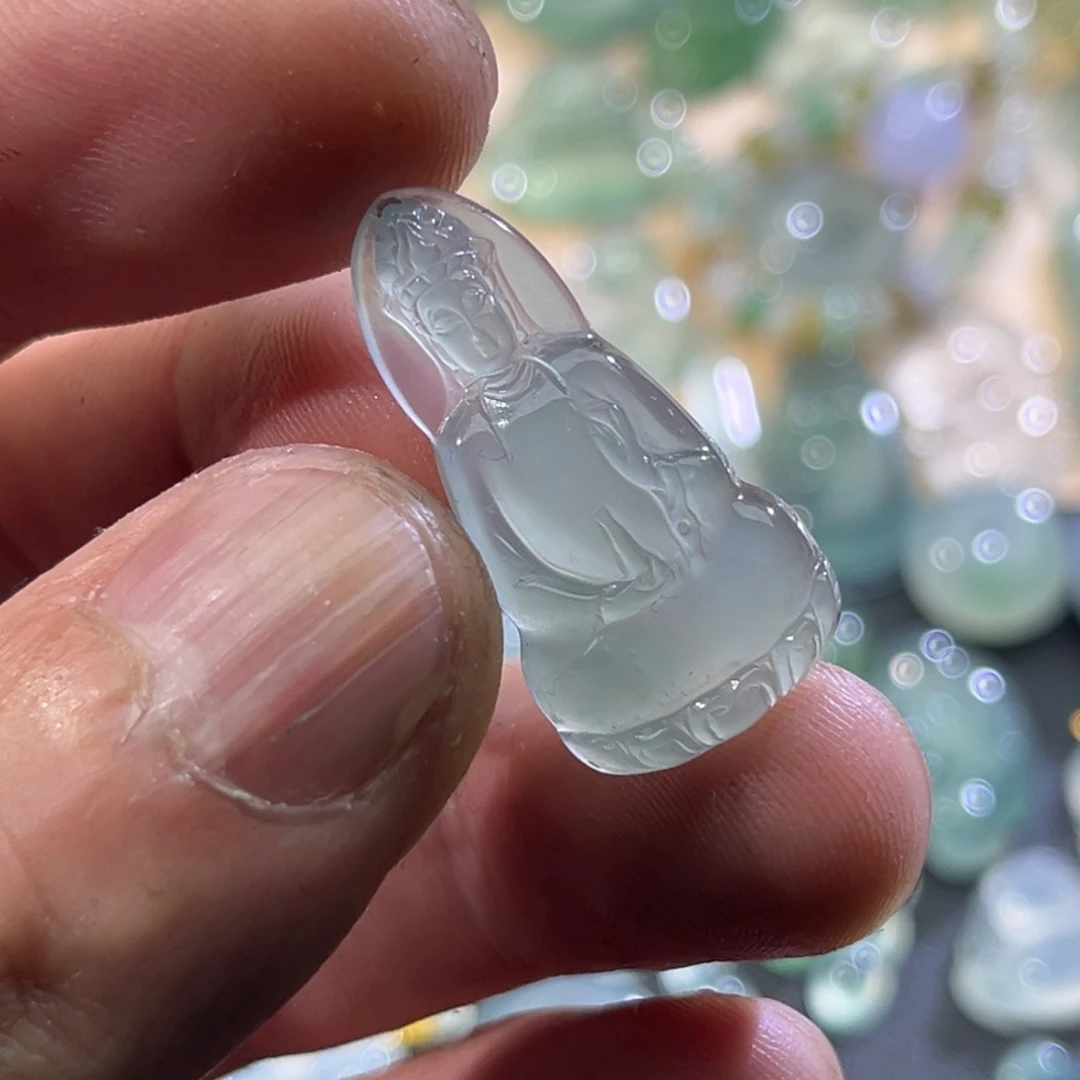 定制翡翠未镶嵌翡翠