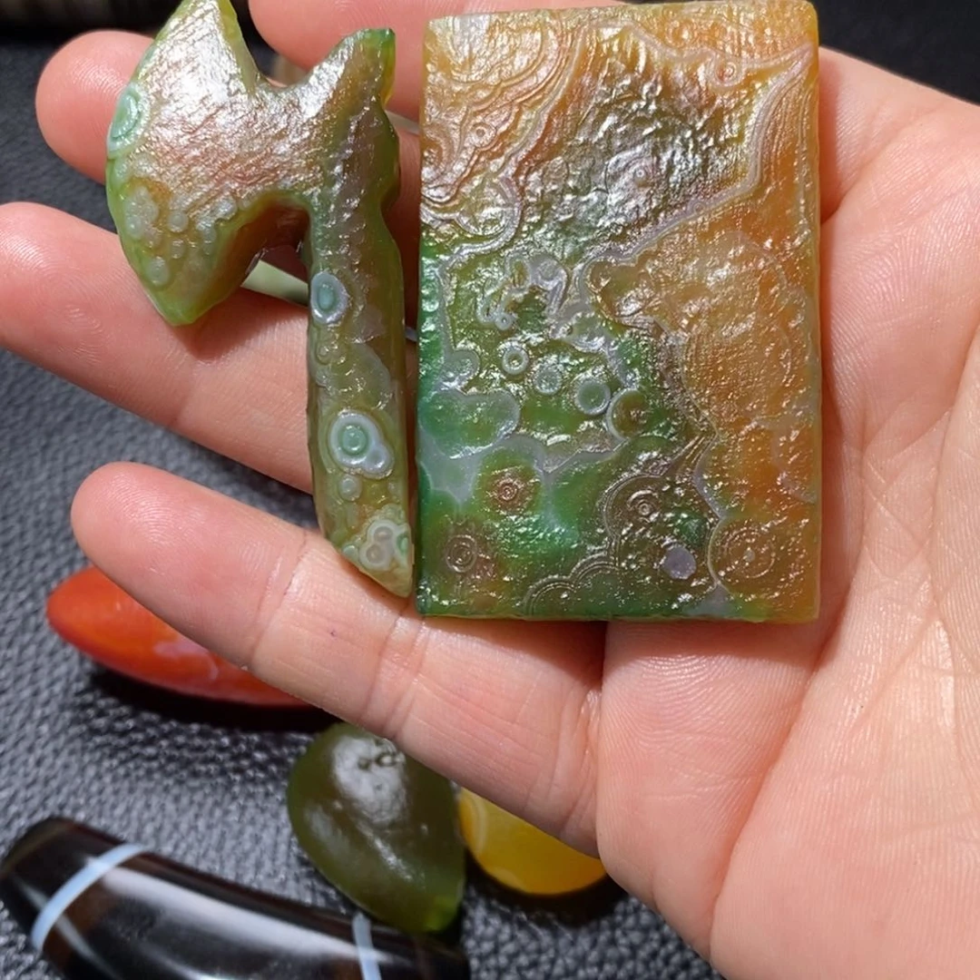 未镶嵌玛瑙/玉髓珠宝奇石墨**海