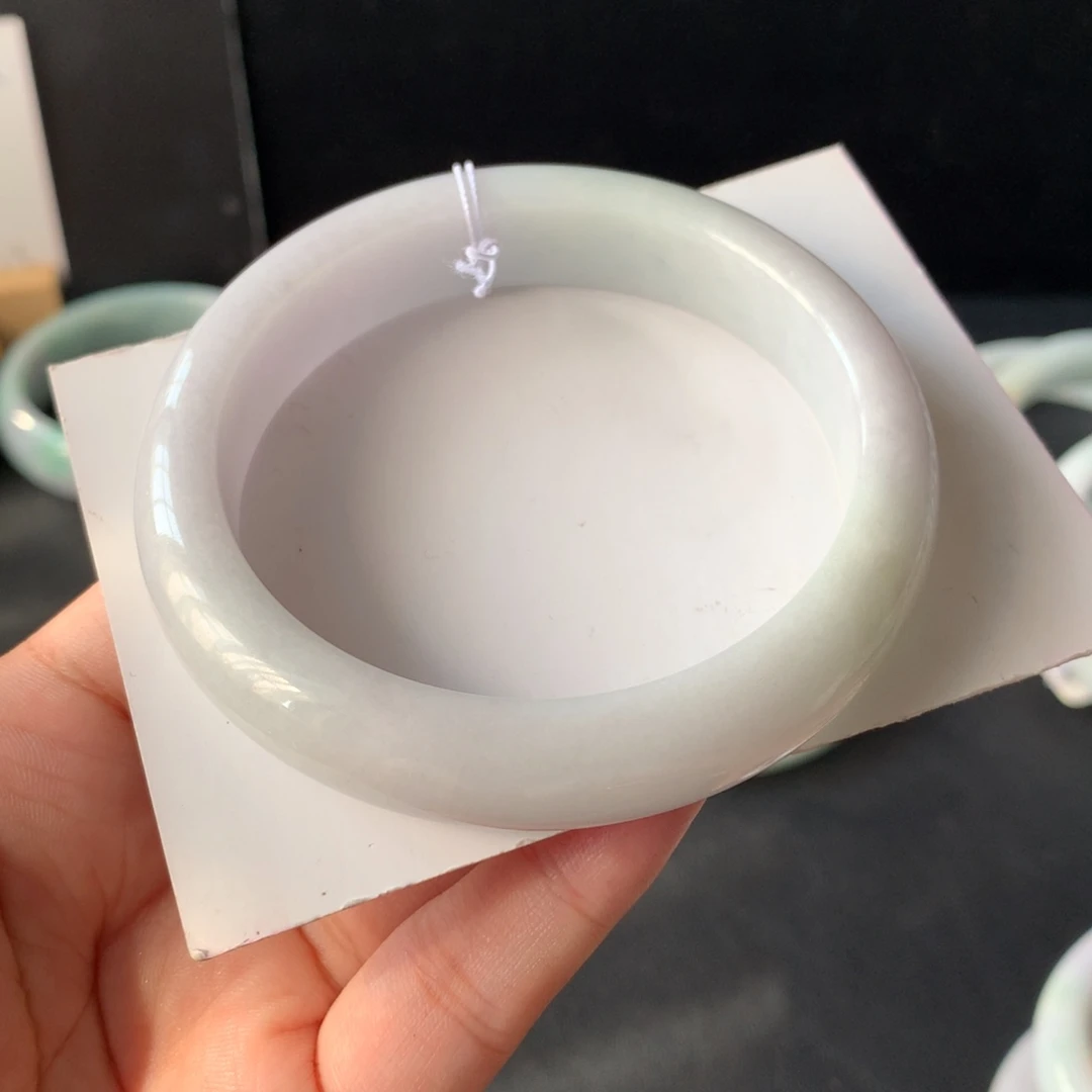 翡翠未镶嵌手镯59.8-13.4-8.4