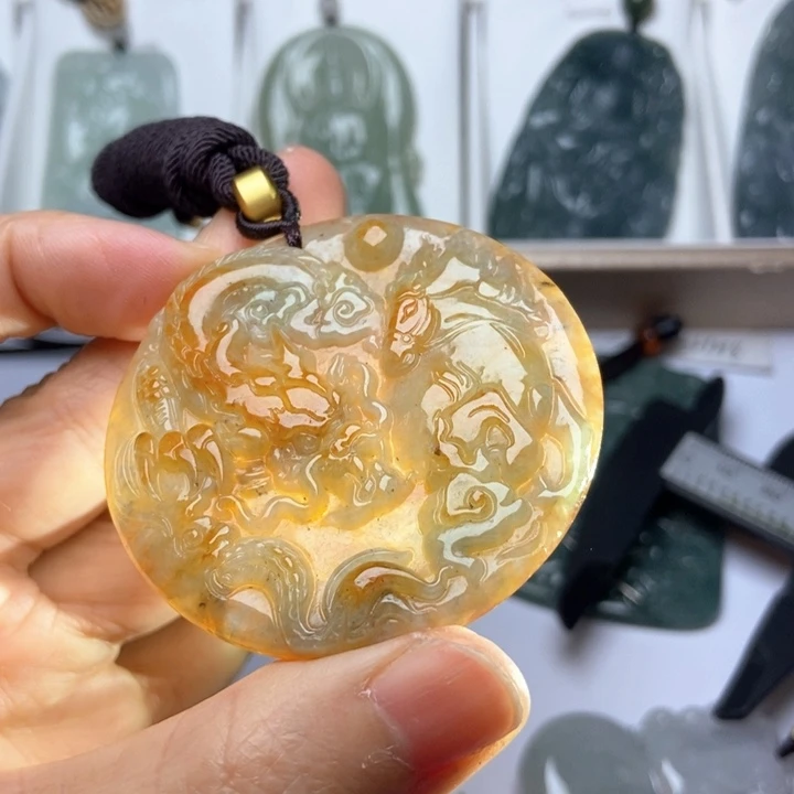 翡翠未镶嵌挂件翡翠