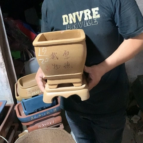 紫砂花盆手工艺品