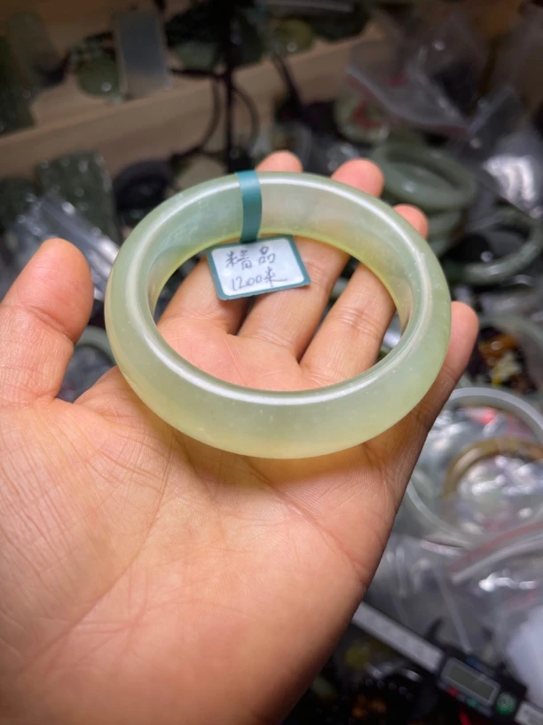 天然玉石手镯宽版轮胎高货59-60口径都可以佩戴