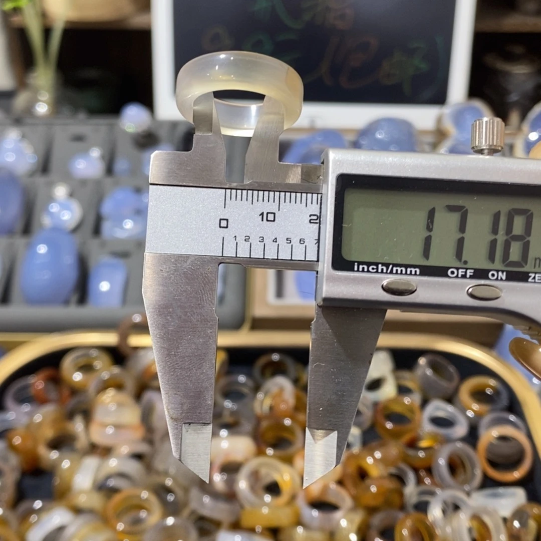 未镶嵌玛瑙/玉髓珠宝奇石