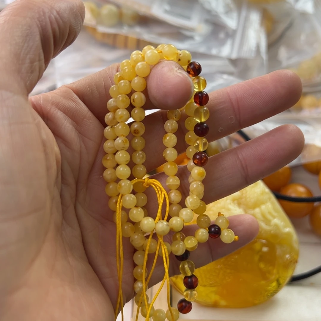 琥珀珠宝奇石未镶嵌