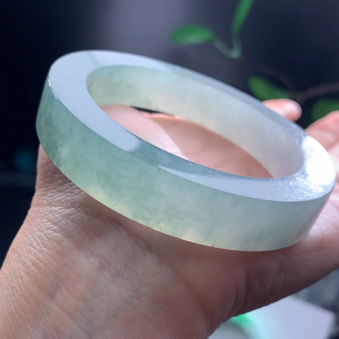 定制翡翠手镯未镶嵌