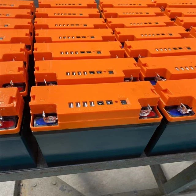 12V电池通用太阳能电瓶20A USB充电电瓶多功能移动电源充电宝