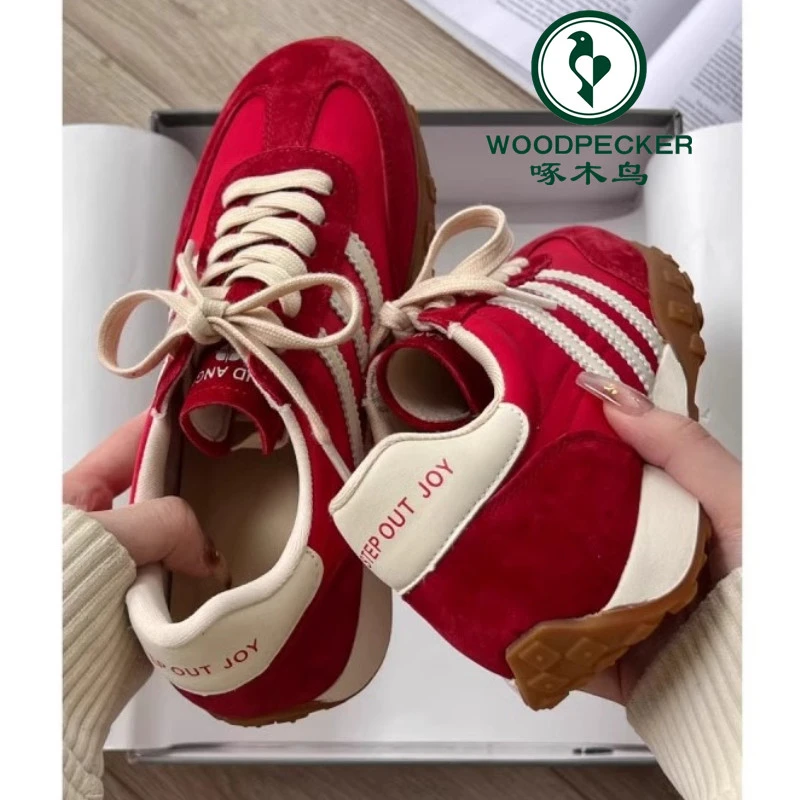 啄木鸟内增高6cm红色华夫阿甘鞋女2025春季新款百搭运动鞋德训鞋