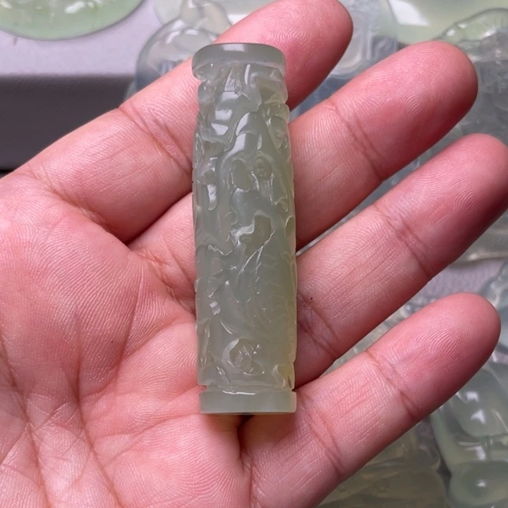 香***脚未镶嵌岫玉吊坠(赠链)
