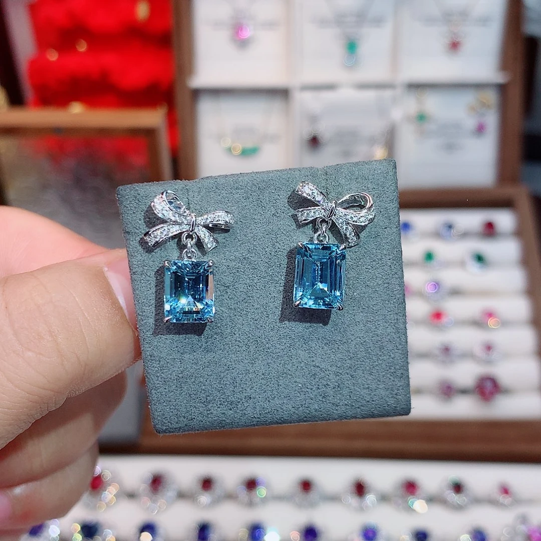 18K金镶嵌耳饰海蓝宝石4.49ct/七天无理由