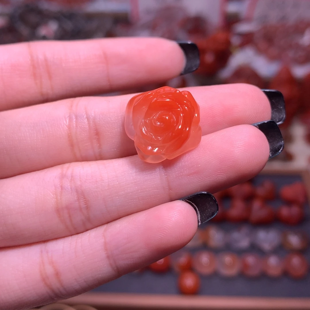 南红玛瑙未镶嵌珠宝半成品山茶花