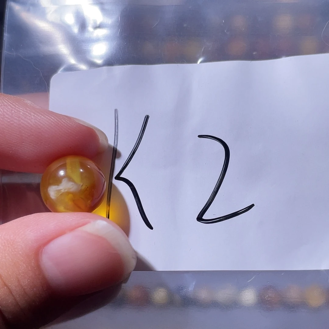 未镶嵌琥珀裸石11.2福利