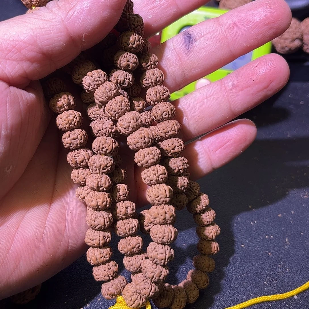 谈***生吊坠金刚菩提9小金刚