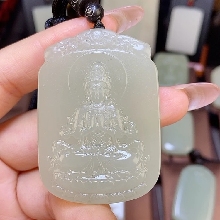 【闪购商品】颈饰未镶嵌和田玉