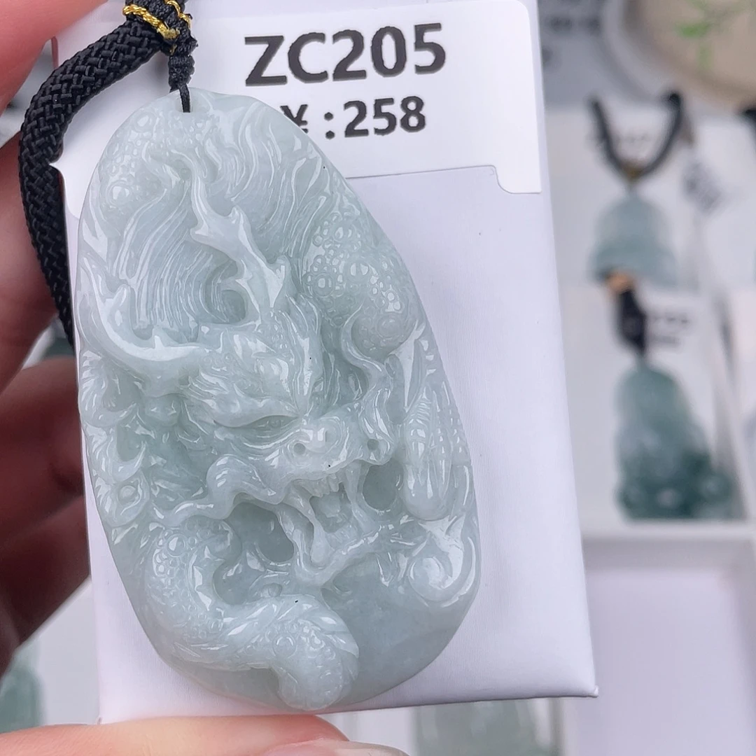 翡翠未镶嵌颈饰zc205