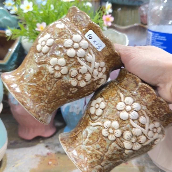 凑9块包邮，有孔，花盆