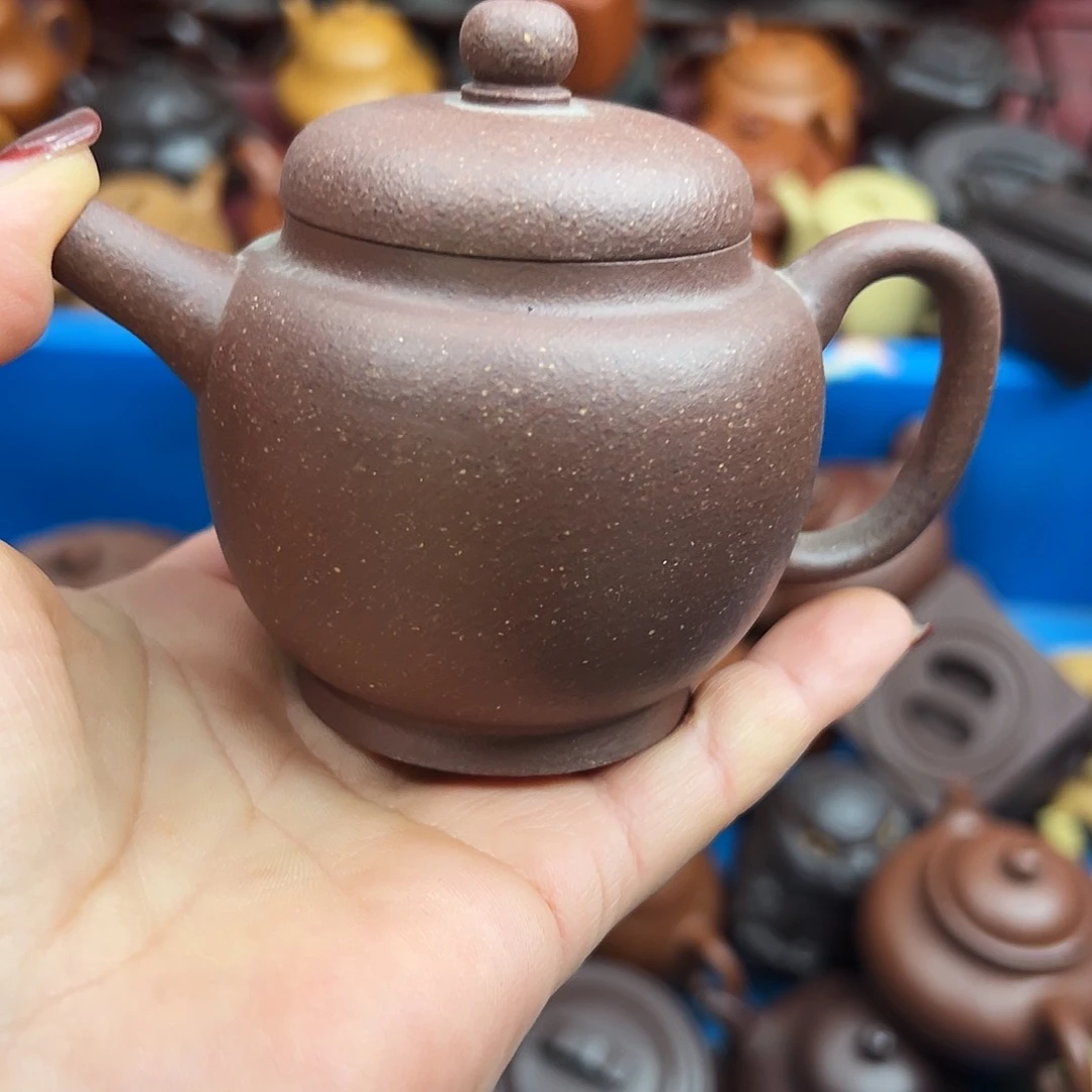 茶壶紫砂紫砂的。。。。瑕疵