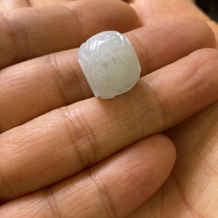 翡翠挂件未镶嵌可*