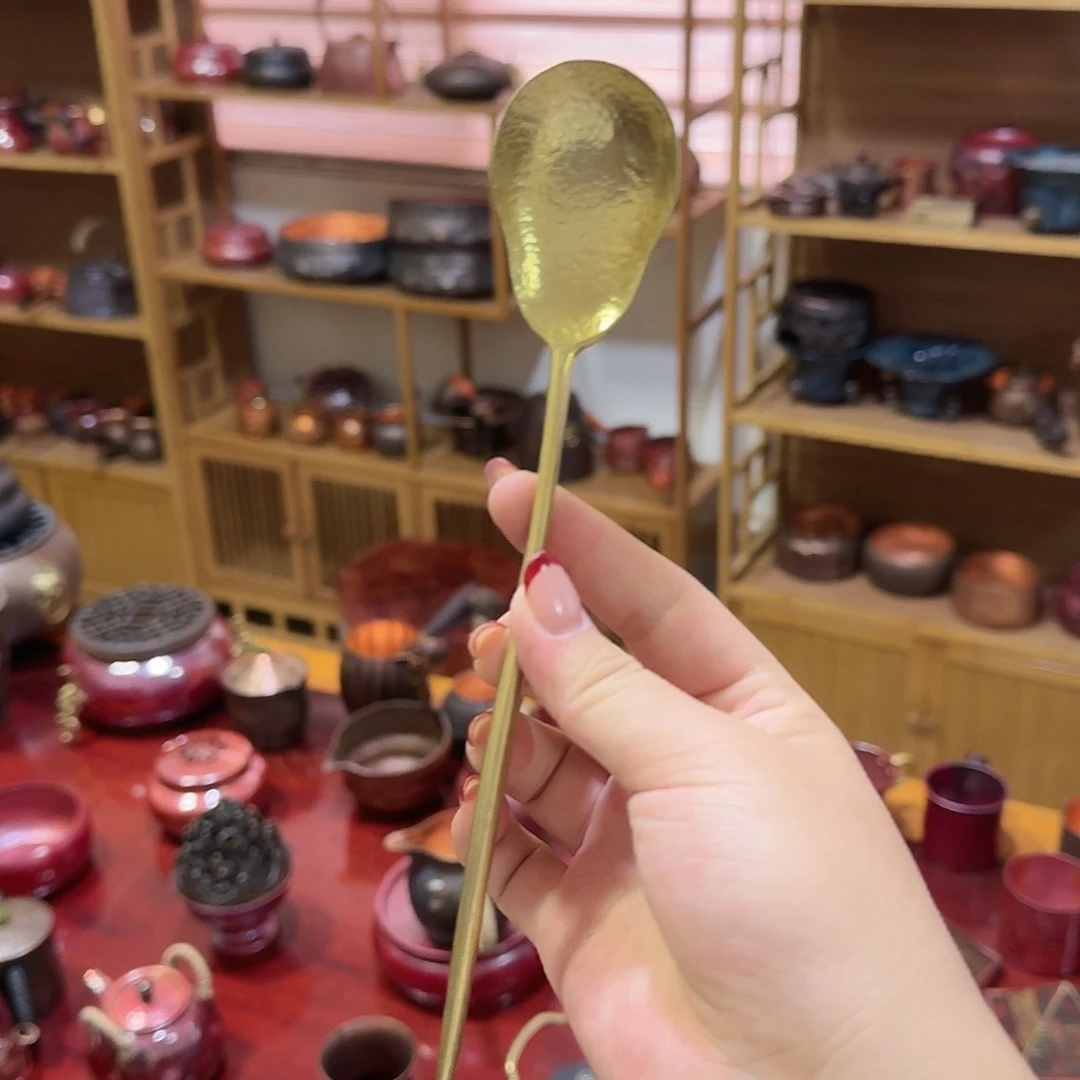 黄铜器手工制作摆件一个