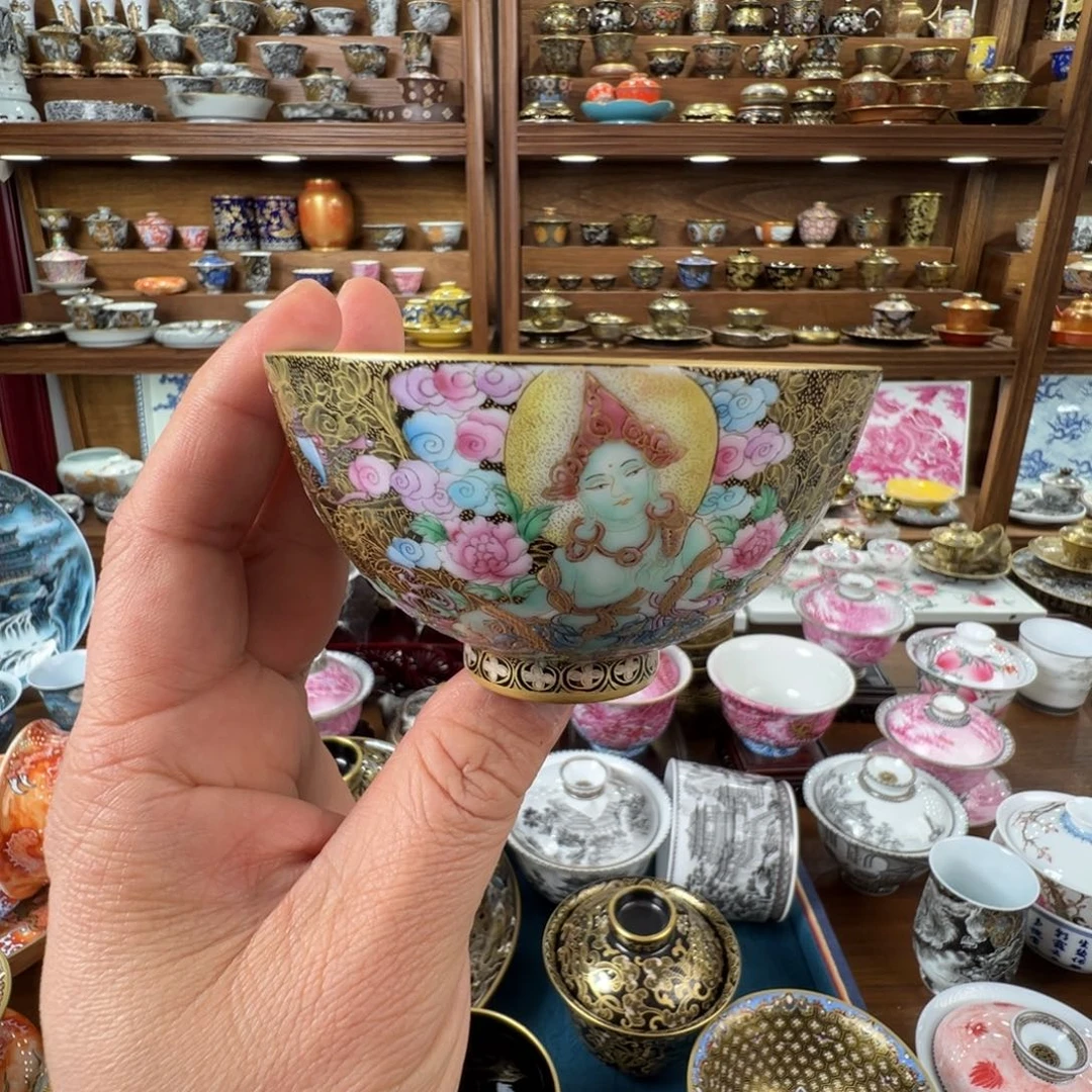 珐琅彩唐卡主人杯