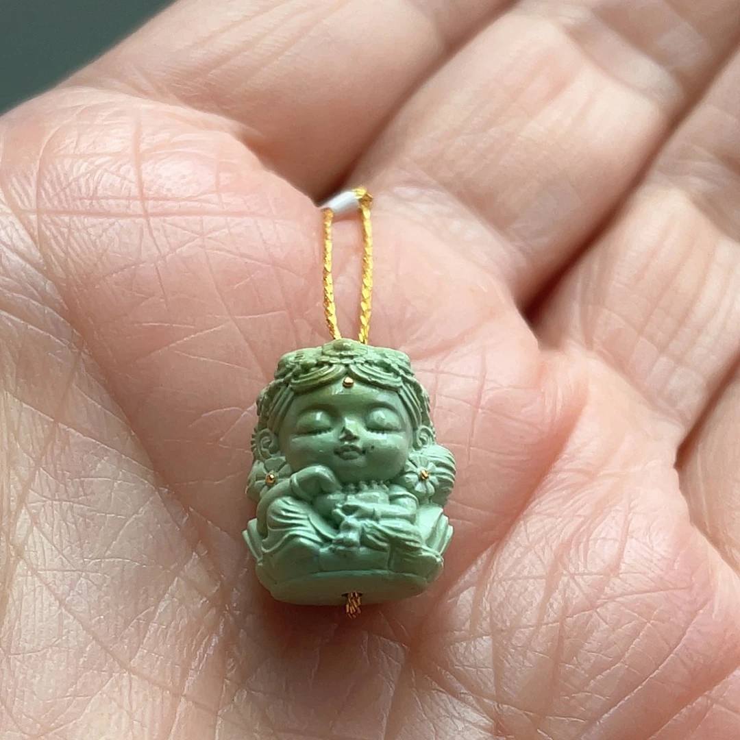 未镶嵌绿松石颈饰