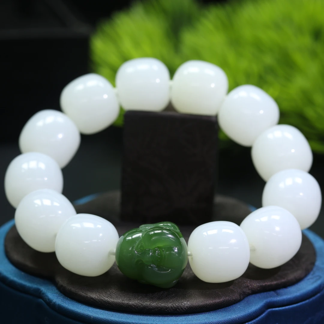 10和田玉羊脂白手串/200247保利厦门拍卖